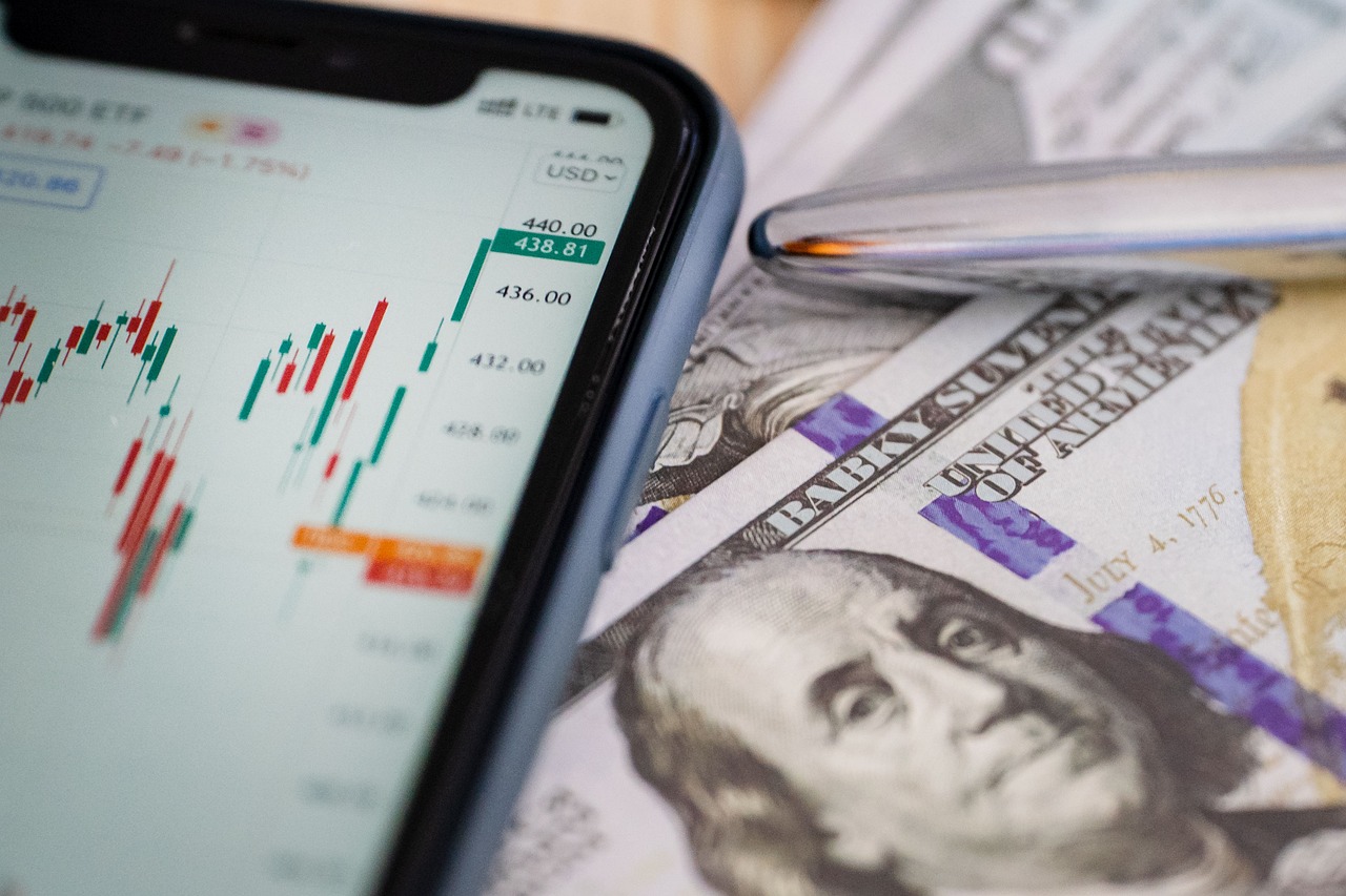 Macro巨匯：全球金融市场中的专业投资者导航仪